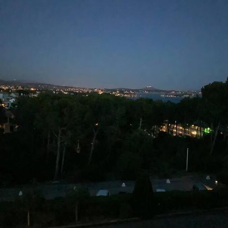 Athena Ohana, Les Pieds Dans L'Eau Bandol Buitenkant foto