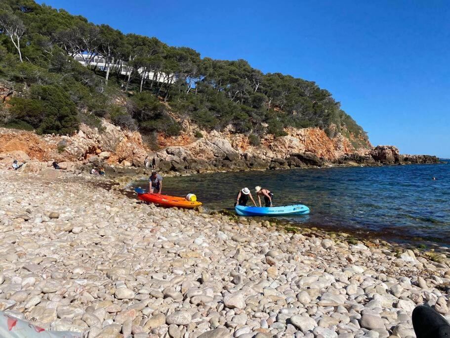 Athena Ohana, Les Pieds Dans L'Eau Bandol Buitenkant foto